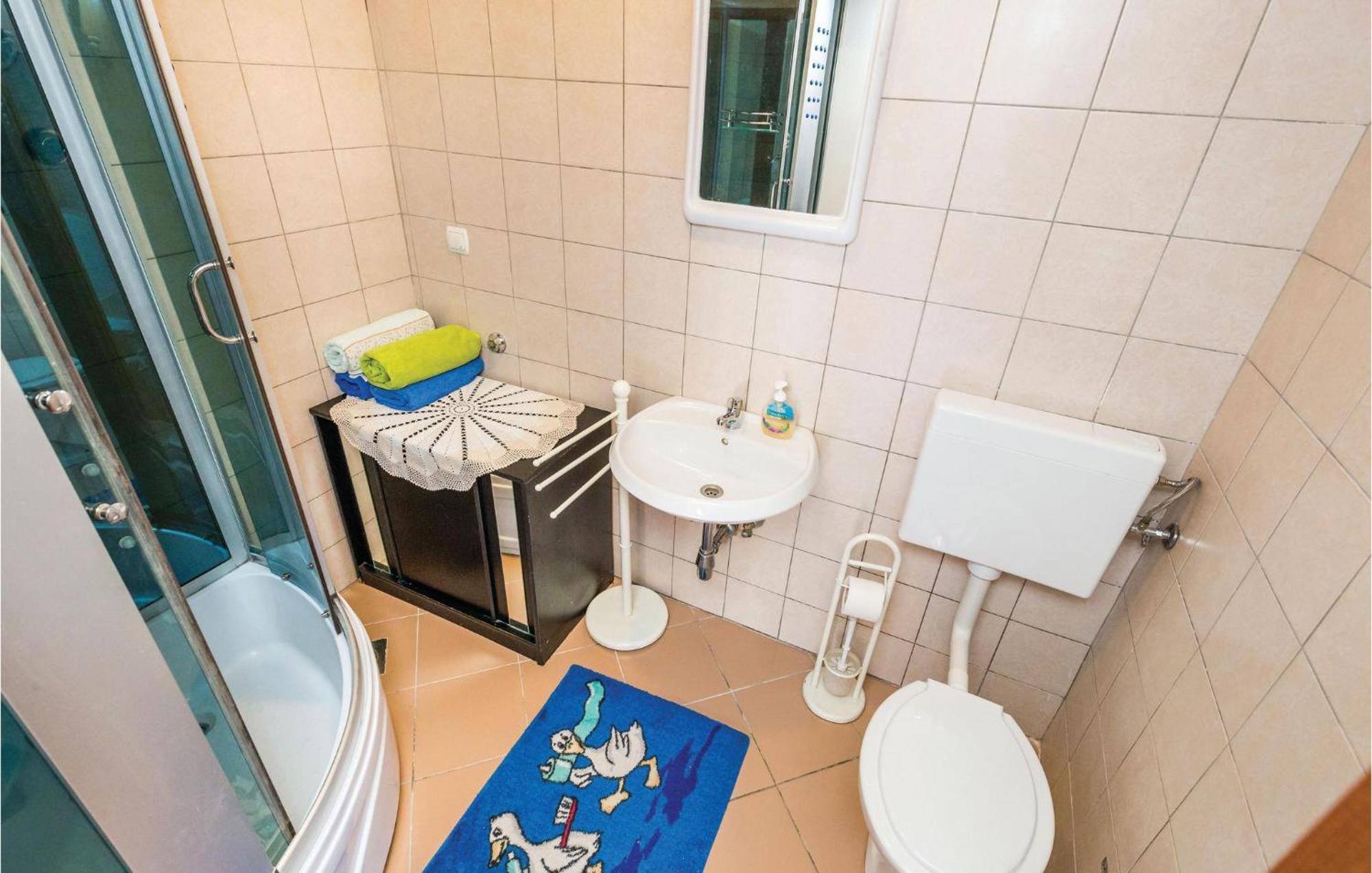 Nice Apartment In Matulji With Kitchen ภายนอก รูปภาพ